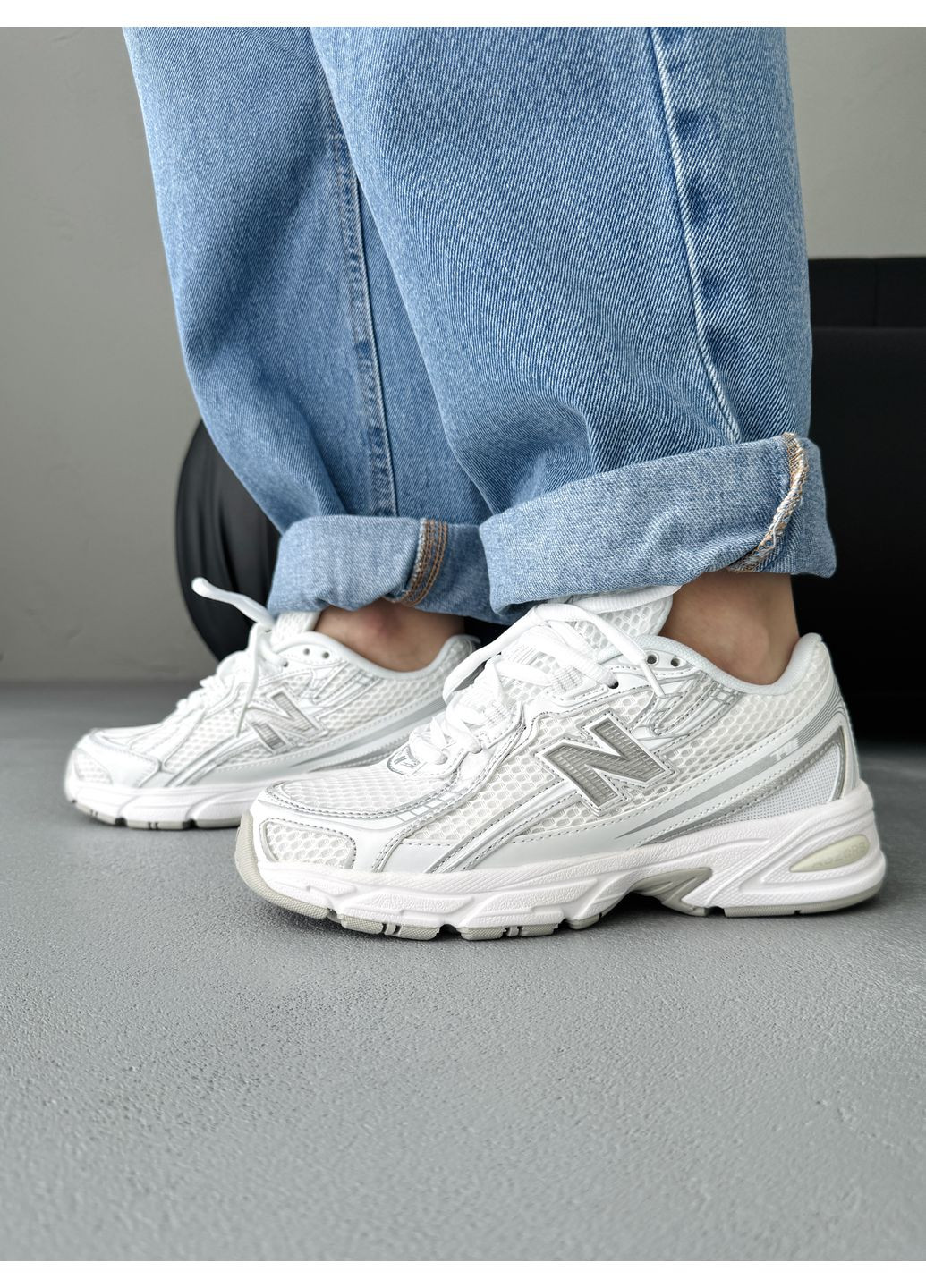 Белые демисезонные кроссовки мужские new balance 740 white нью беланс 740 No Brand