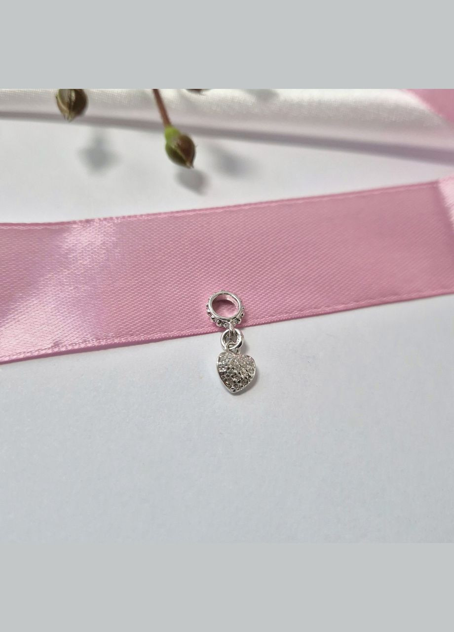 Серебряный шарм с подвеской Сердце в Белых Камнях Серебро 925 пробы Родированное 948р 1.00г No Brand (306741510)