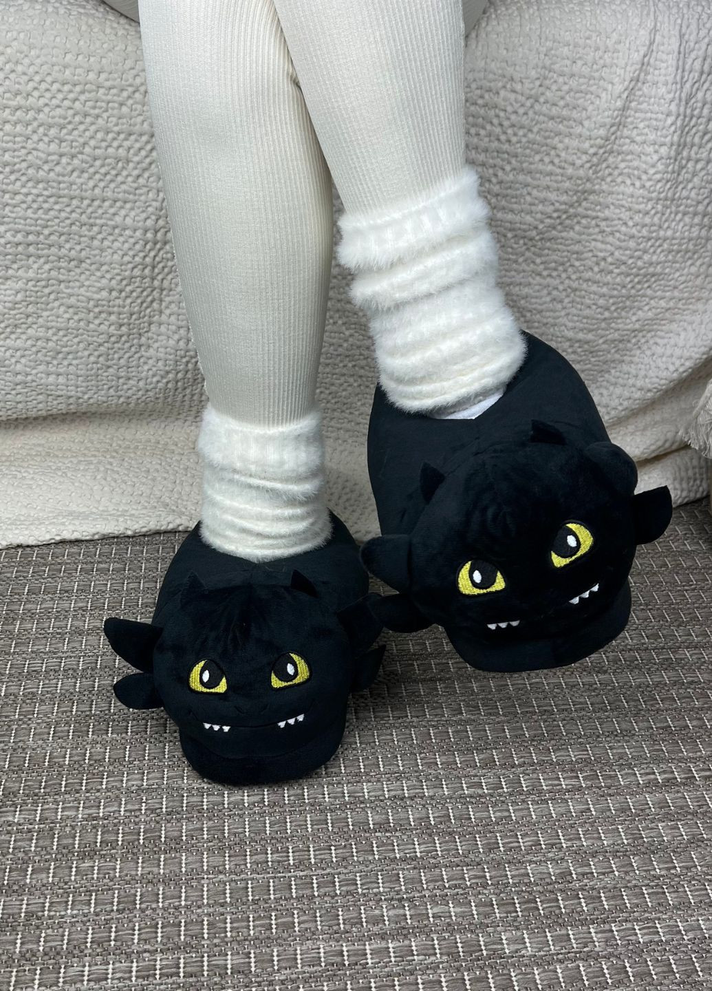 Домашні капці кігурумі дракон Беззубик плюшеві чорні My Kigu (368156590)