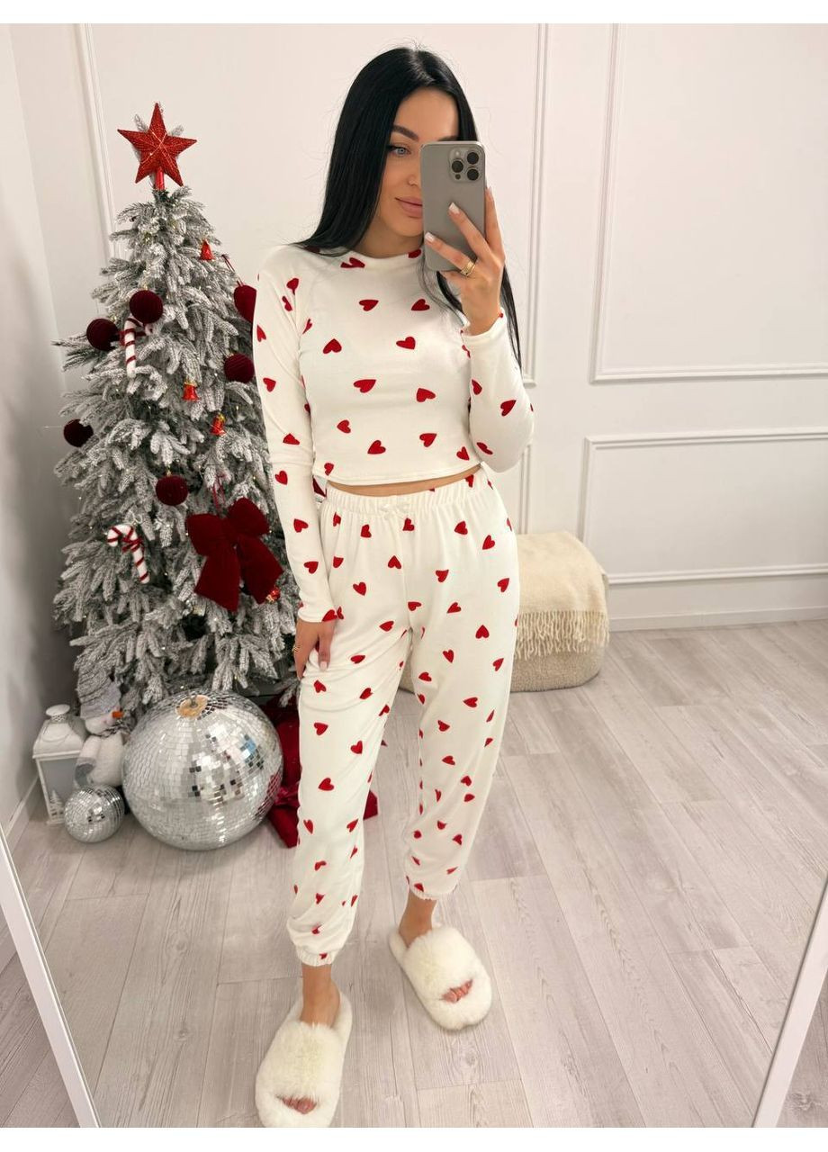 Молочная женская велюровая пижама Osoblyva