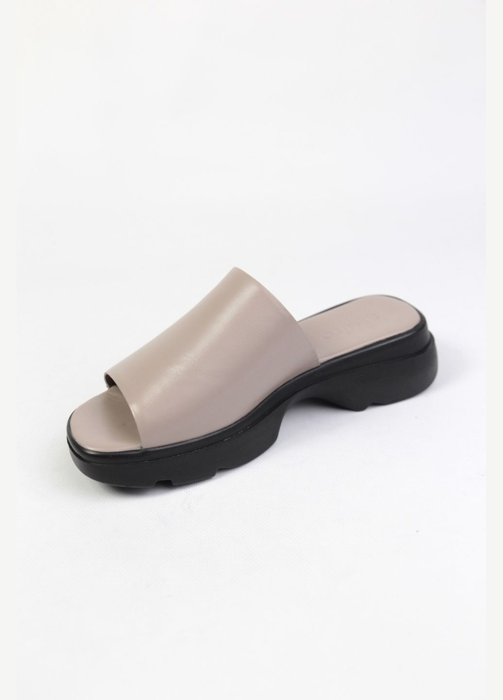 Шльопанці Benito (335007184)