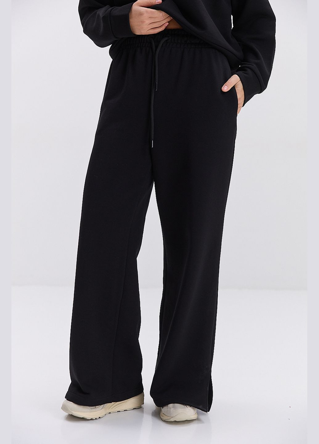 Жіночі спортивні штани з розрізами внизу Arjen (322305730)