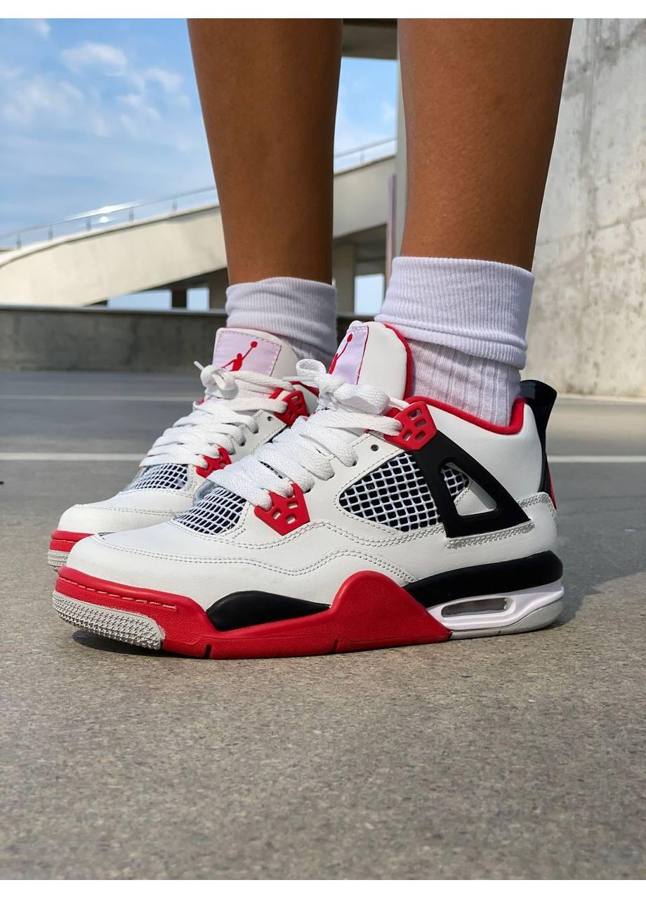 Белые демисезонные кроссовки мужские nike air jordan retro 4 fire red найк аир джордан No Brand
