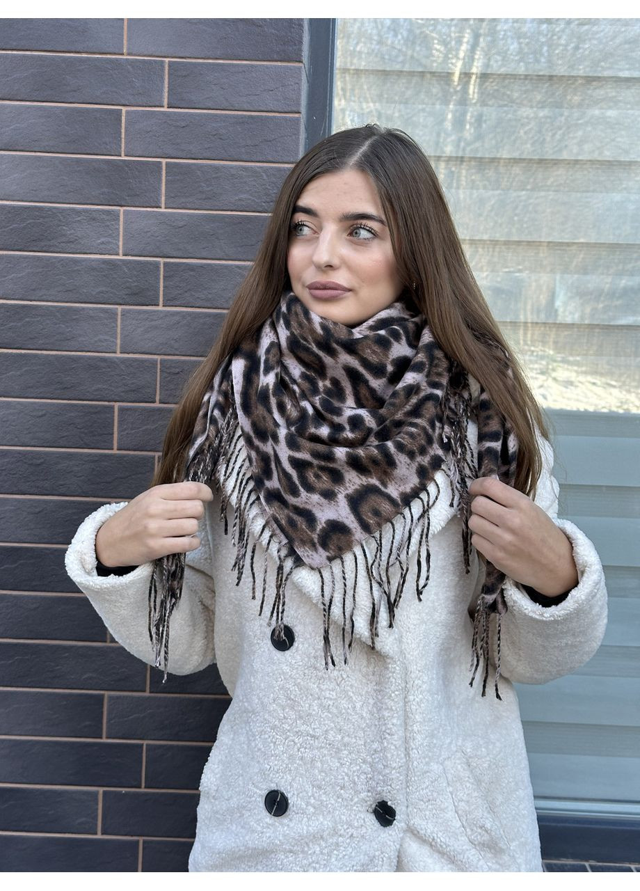 Платок женский теплый с трендовым леопардовым принтом Лео No Brand (359429656)