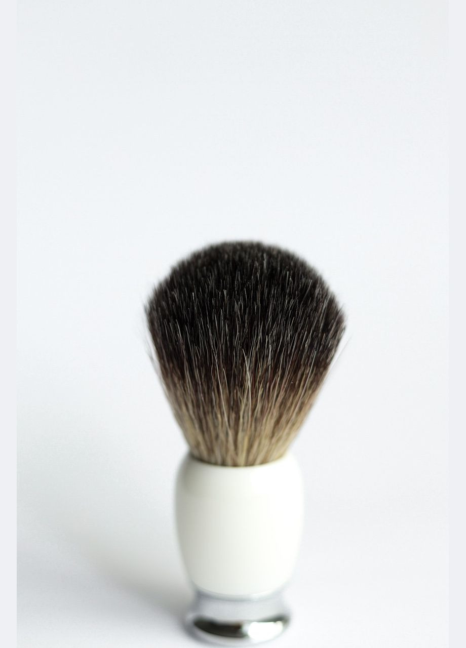 Помазок із синтетичного ворсу та білою ручкою No Brand (314950586)