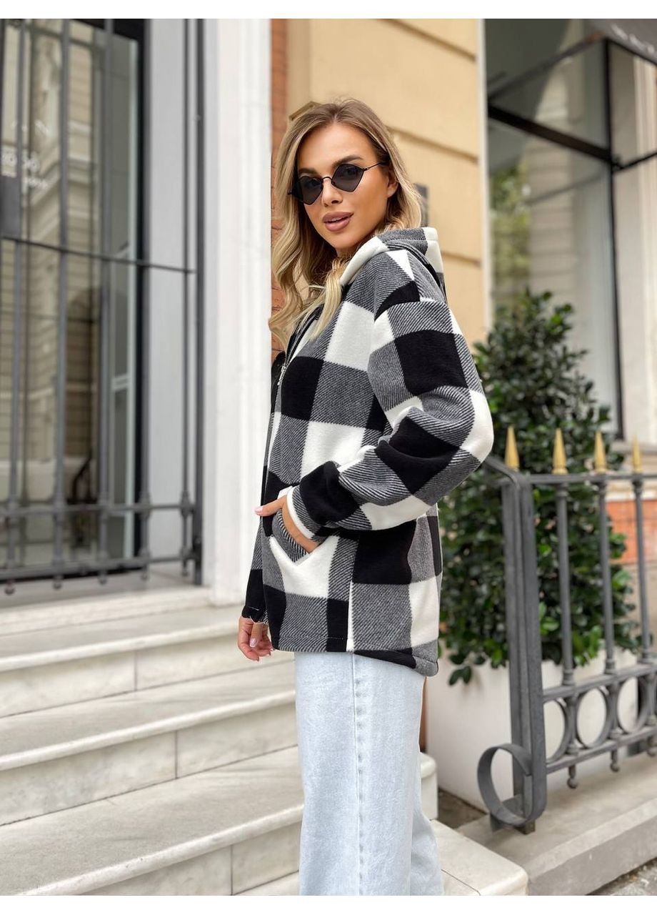 Черная повседневный рубашка в клетку Vione с длинным рукавом