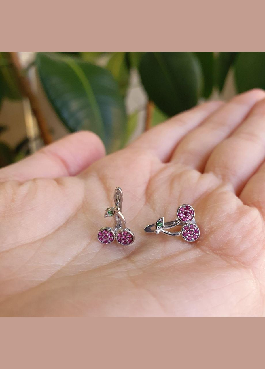 Срібні сережки дитячі Вишеньки з кольоровими фіантами Каштан (342335256)