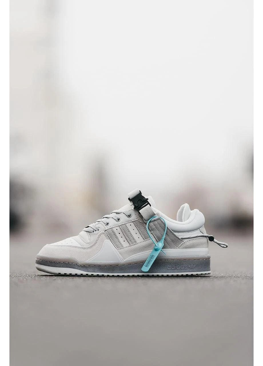 КРОСІВКИ ЖІНОЧІ ADIDAS BUNNY X FORUM LOW LIGHT GREY CLOUD WHITE АДІДАС БЕД БАНІ БІЛІ No Brand білі демісезони (392018677)