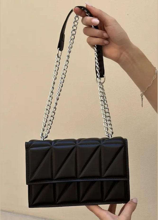 Женская черная сумка 10288 кросс-боди на цепочке No Brand (303322982)