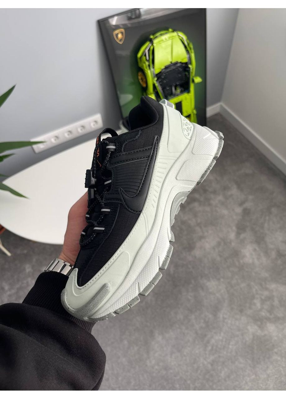 Черно-белые демисезонные кроссовки мужские и женские nike vomero roam white black | найк вомеро роам черно-белые No Brand