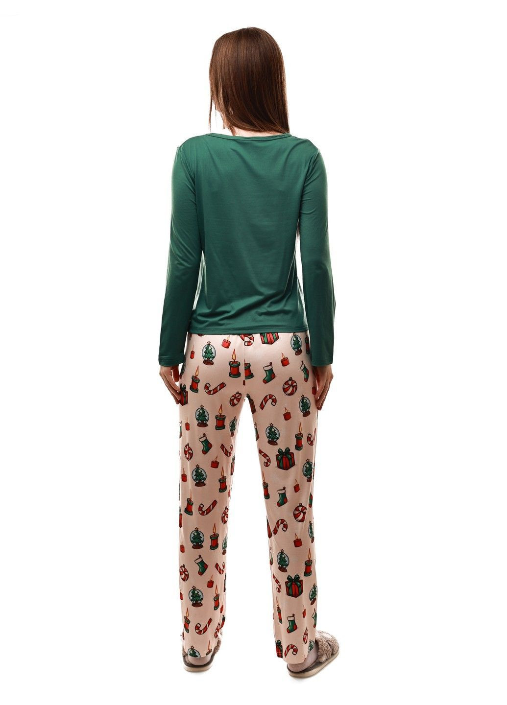 Зеленая зимняя пижама женская Lumo