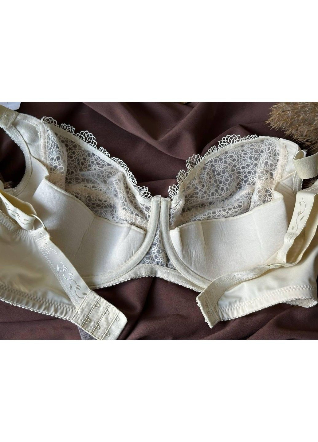 Бежевий бюстгальтер м'який на кісточках 5099 бежевий Finikin