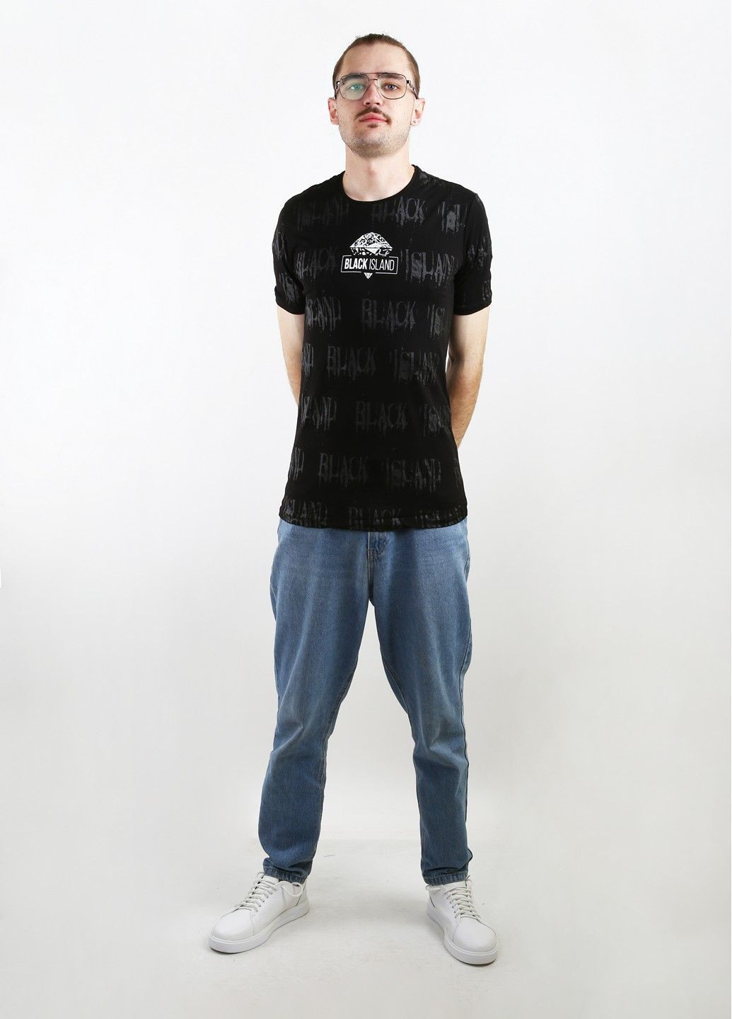 Чорна футболка Mtp