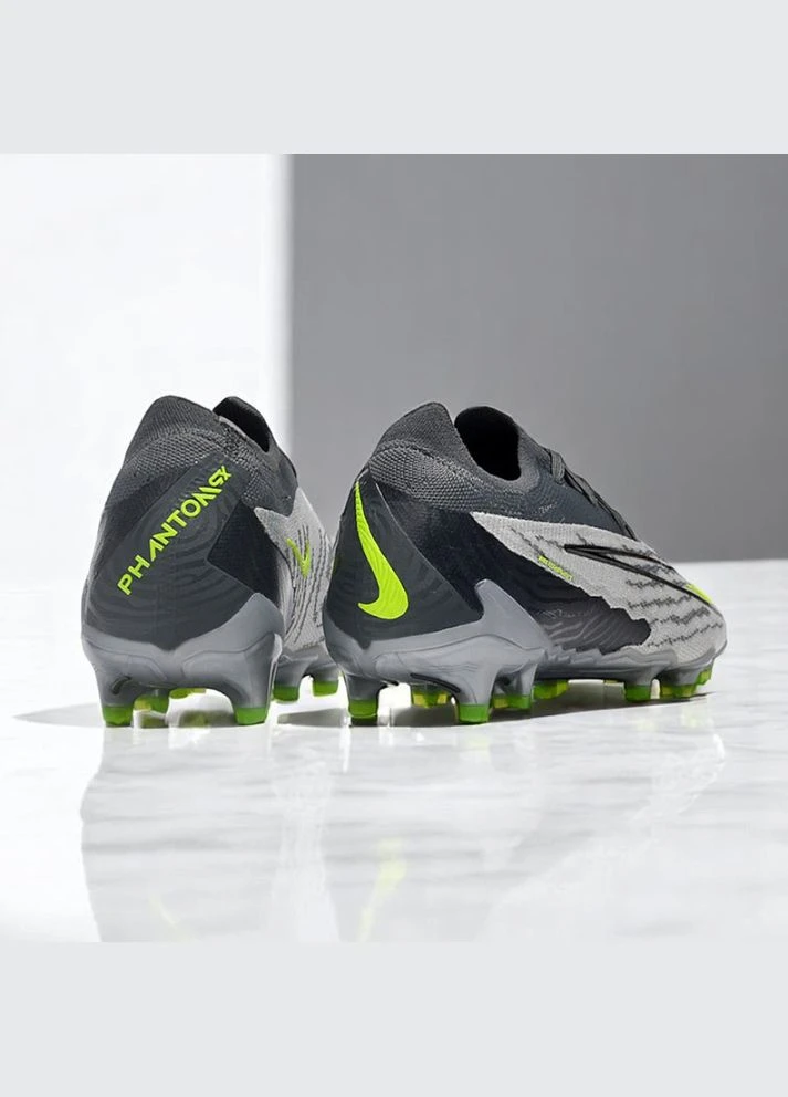 Цветные бутсы phantom gx 2 elite fg Nike