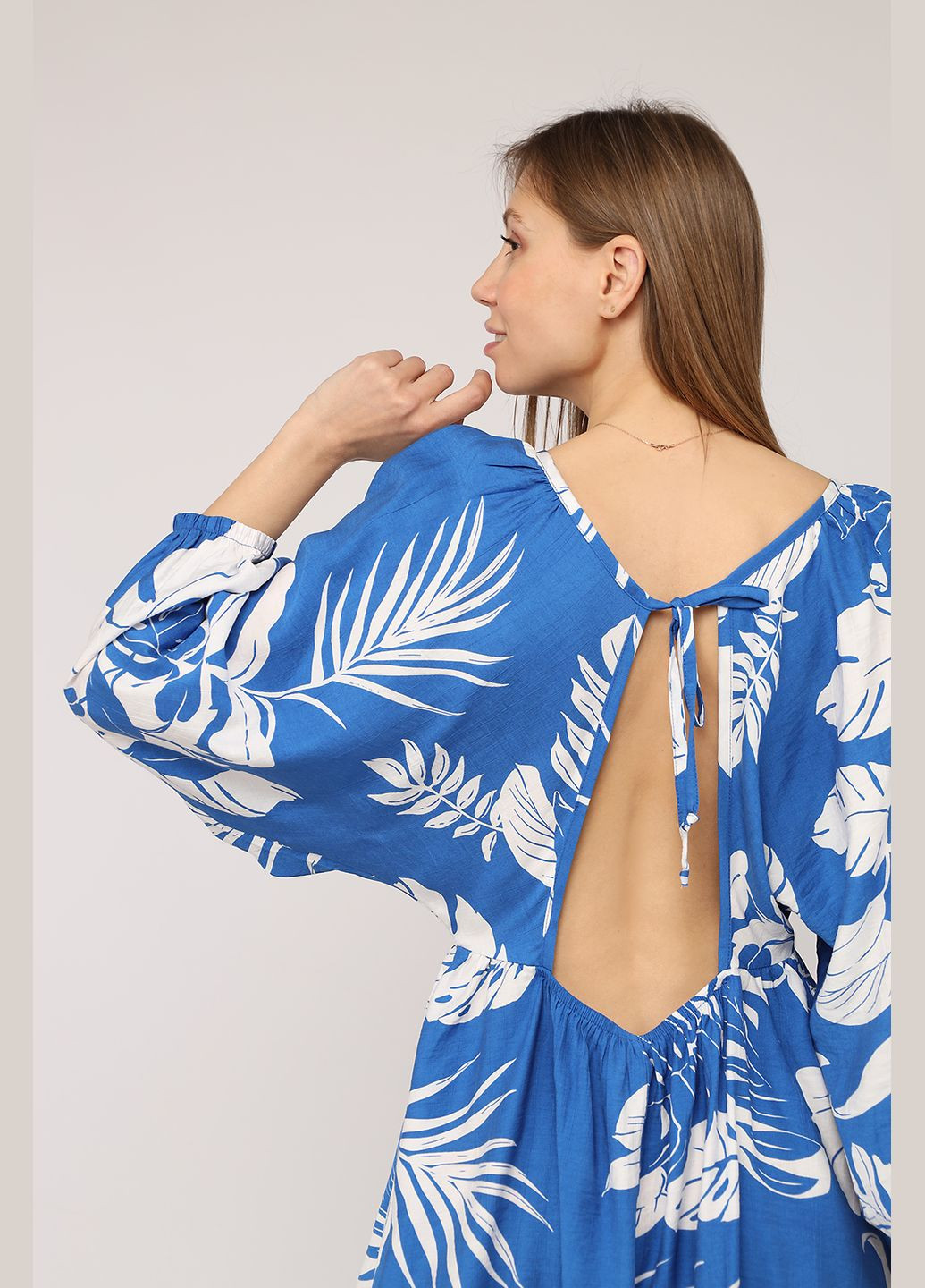 Синя сукня зібрана по талії, жіноча колір синій цб-00275501 Yuki