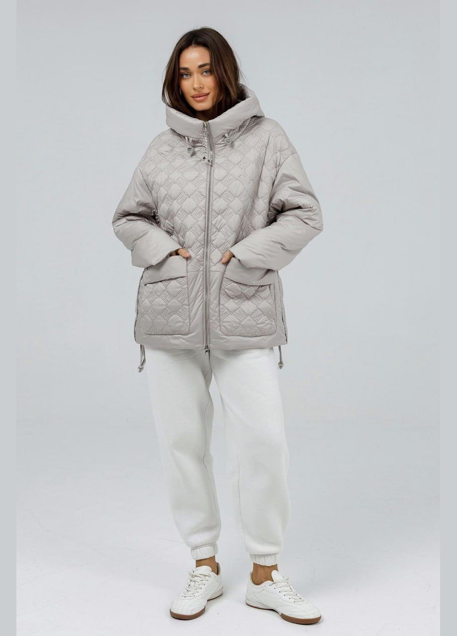 Серая демисезонная куртка стеганная женская Lora