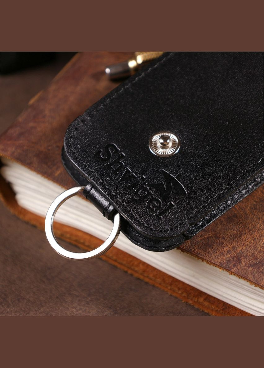 Компактная кожаная ключница с хлястиком 13988 Черная Shvigel (298567582)