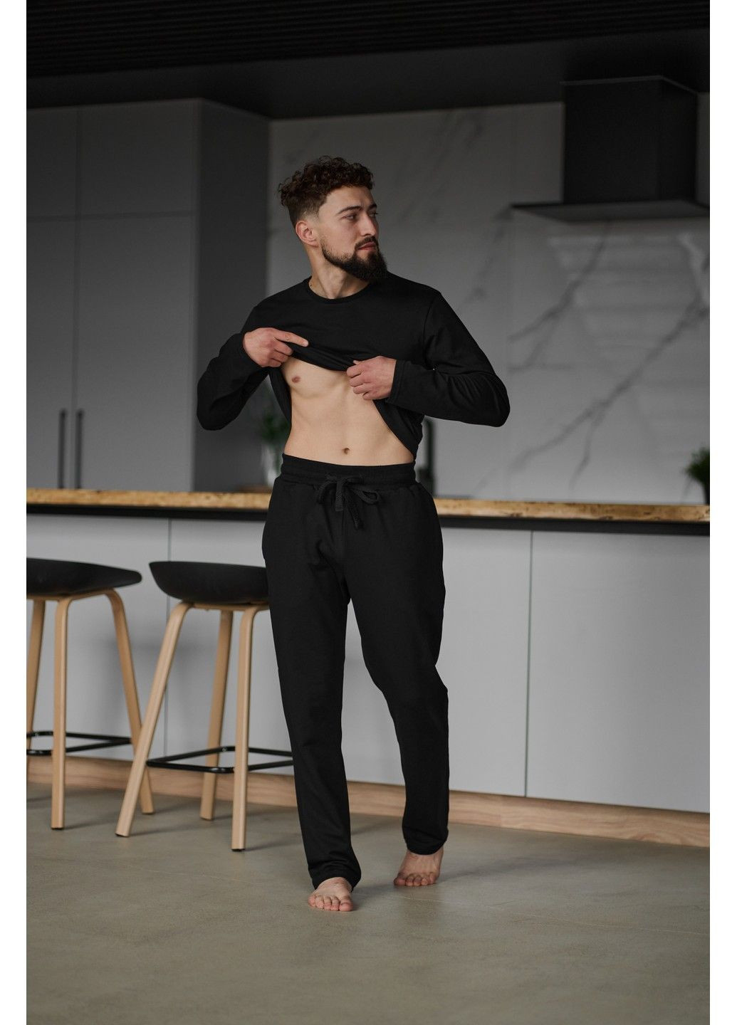 Черные повседневный демисезонные прямые брюки Handy Wear