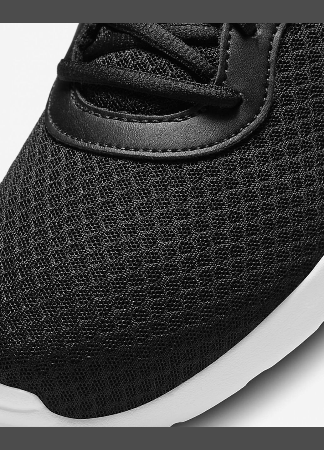 Белые всесезонные мужские кроссовки оригинал кроссовки мужские tanjun dj6258-003 лето черный текстиль Nike