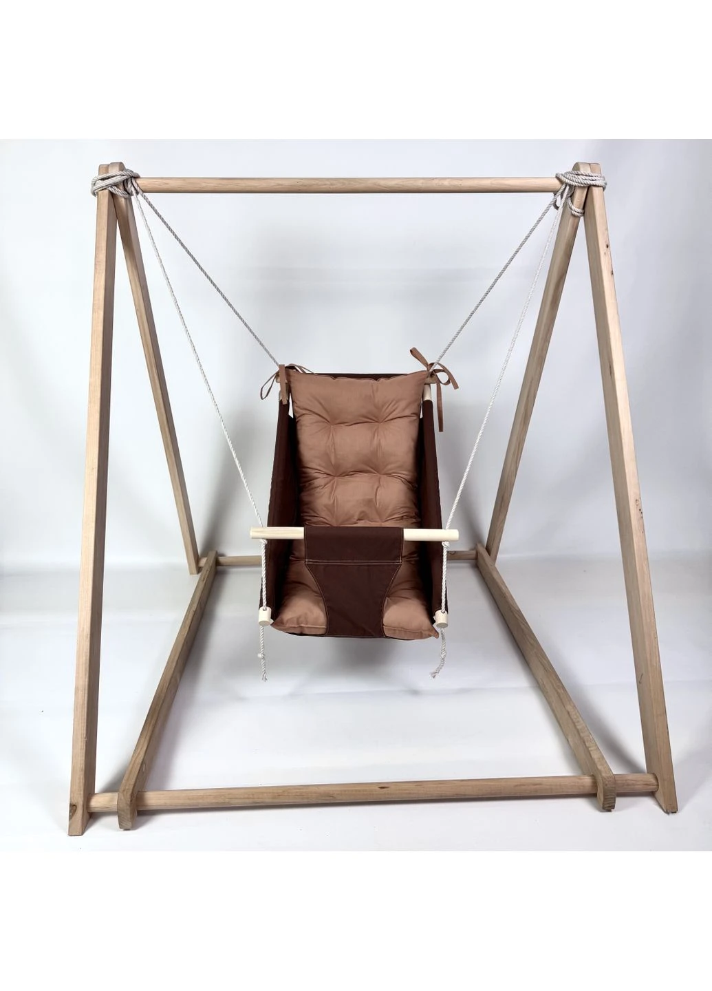 Комплект "Деревʼяна опора + Колиханка" з коричневої бавовни (gs-8979) Gold Swing (380961258)