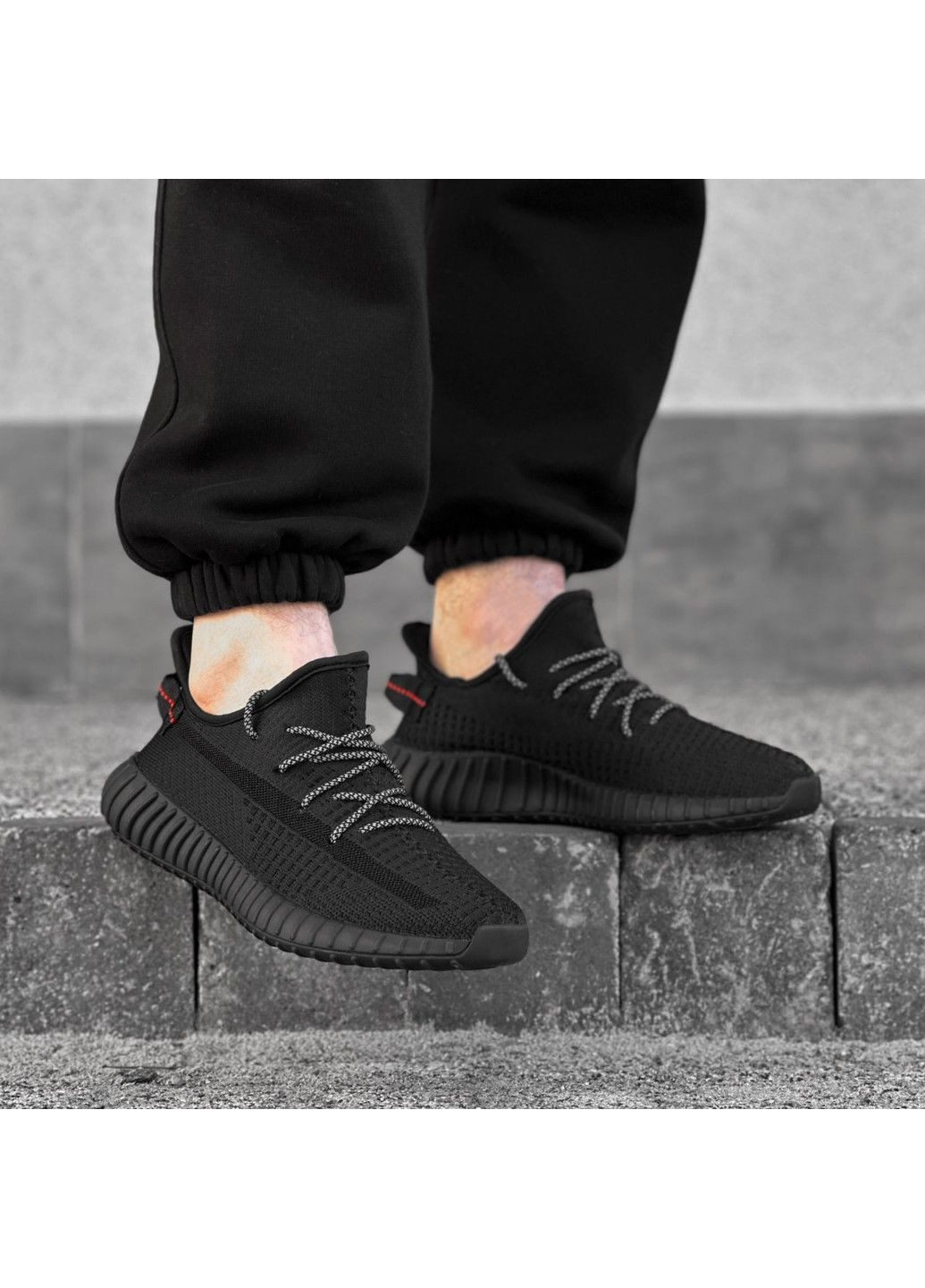 Черные демисезонные черные текстильные кроссовки изи 350 Restime