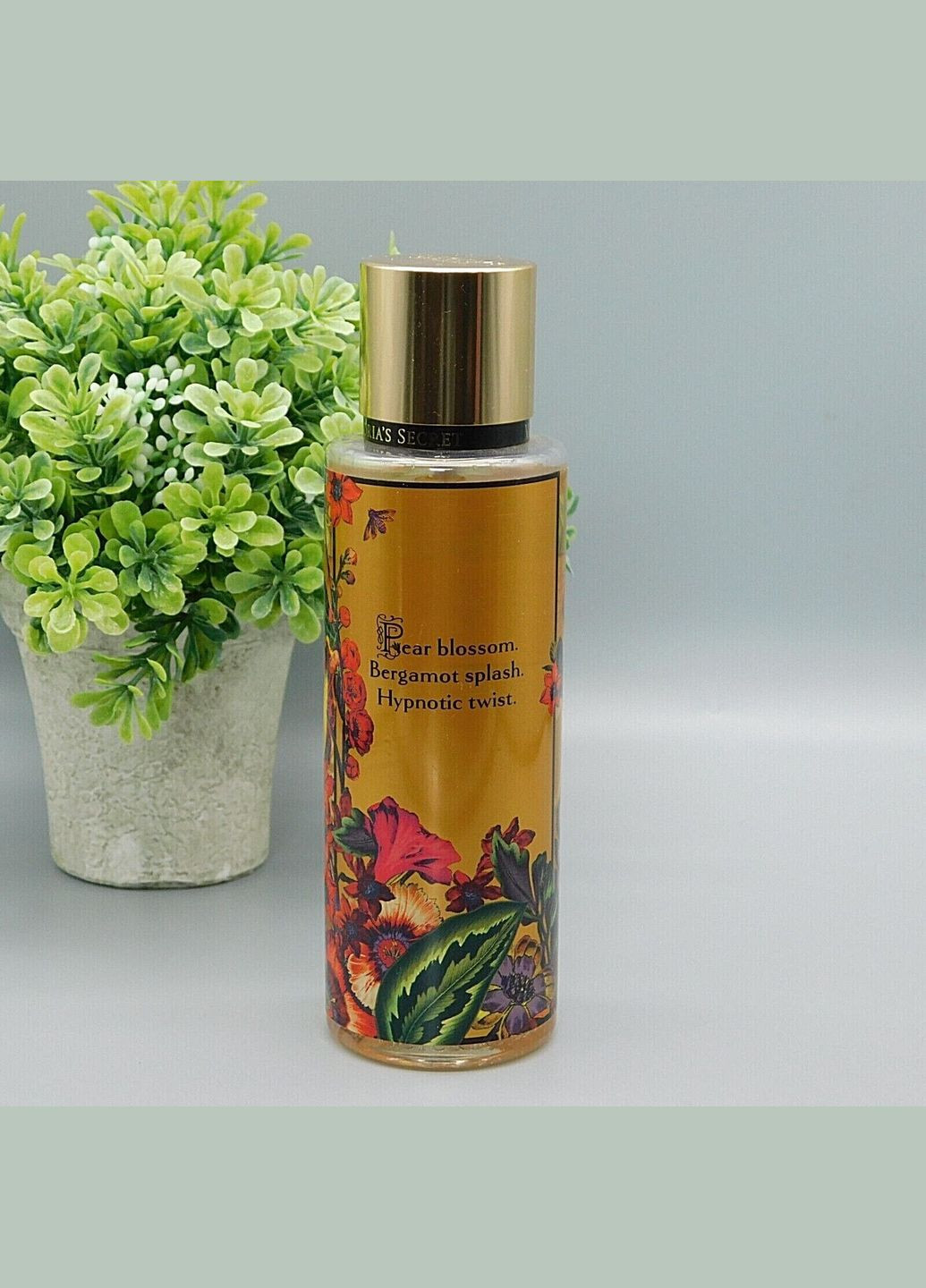 Набор парфюмированных спреев для тела Exotic woods Enchanted lily Golden pear (3х250 мл) Victoria's Secret (279363890)