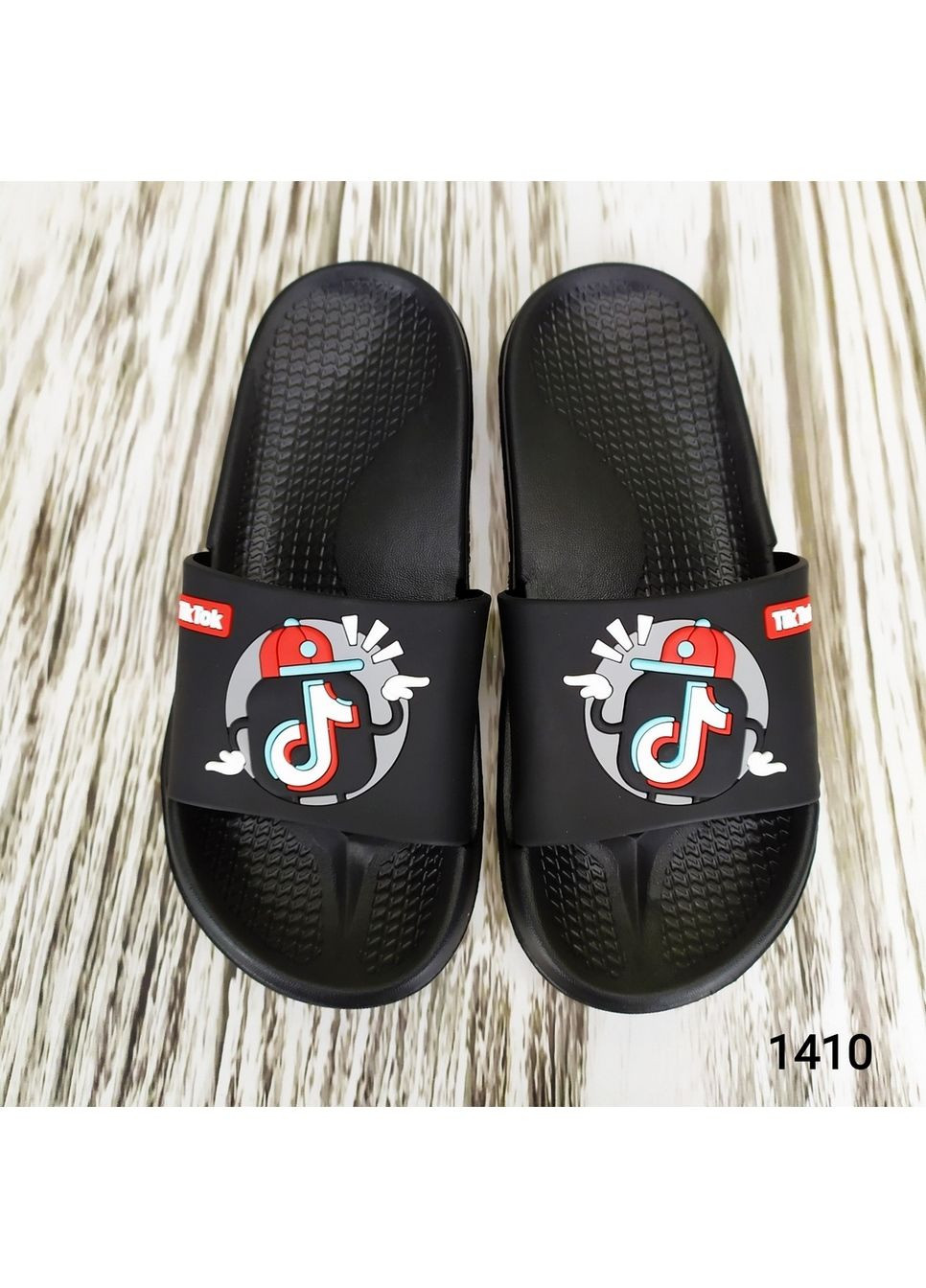 Черные повседневные шлепанцы сланцы подростковые Fashion