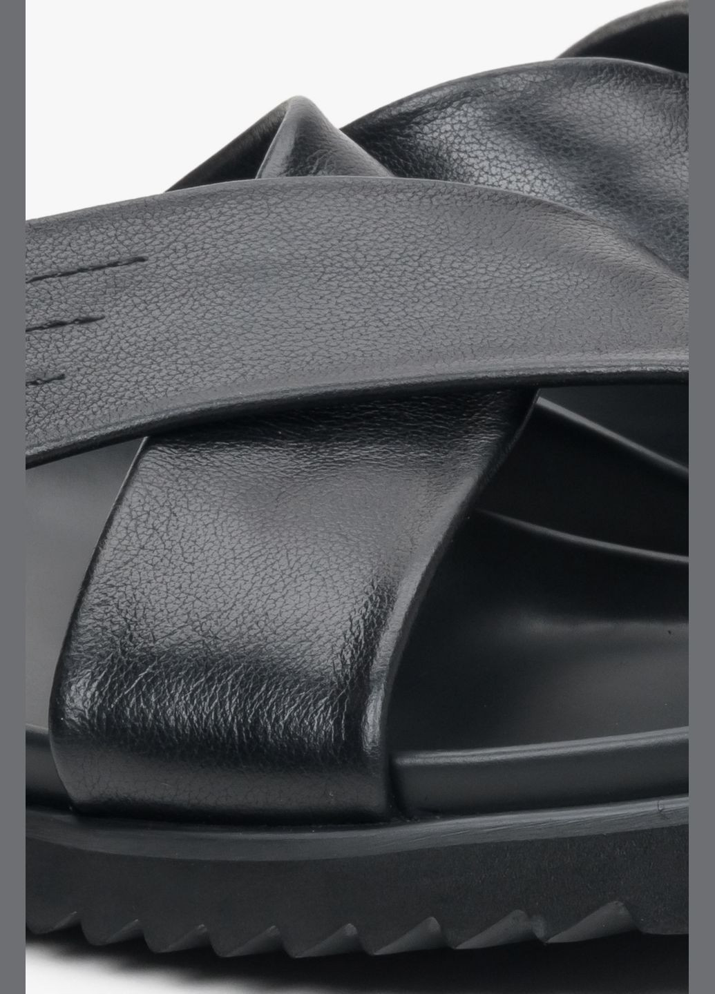 Шльопанці, колір чорний Estro (323585917)