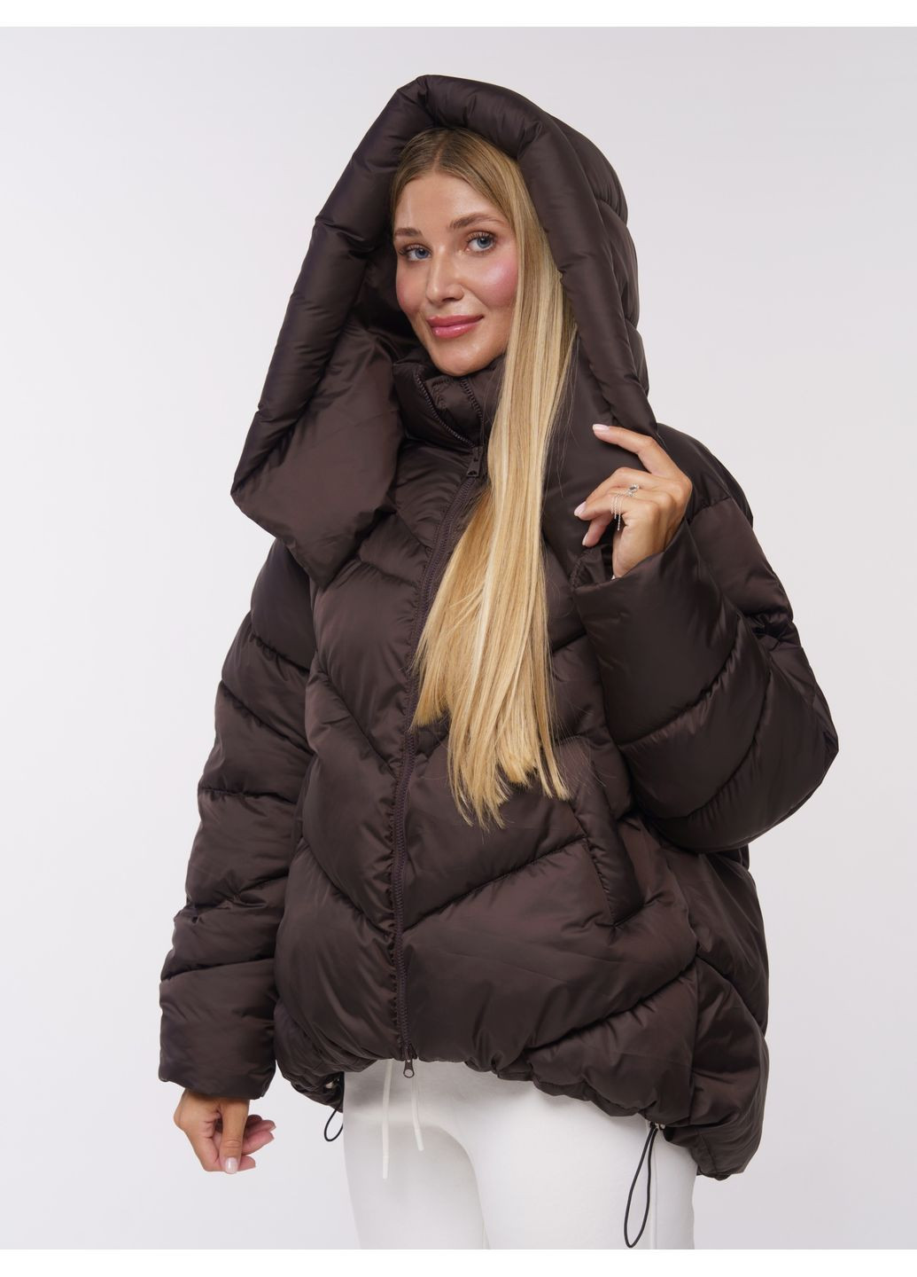 Коричневая зимняя куртка, цвет коричневый Alvo