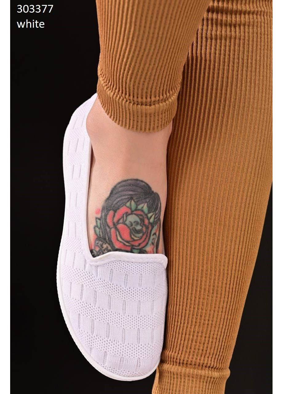 Белые женские белые текстильные слипоны No Brand