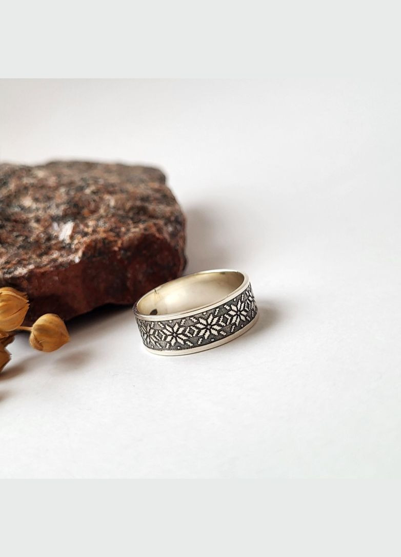 Кільце срібна каблучка без каменів Вишиванка чорнене срібло 925 19.0 розмір 2025 3 33г No Brand (306742732)