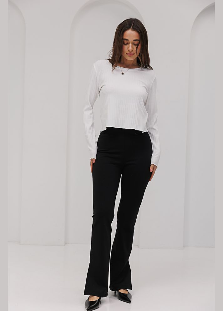 Жіночі штани-кльош чорні з розрізами внизу Arjen (289842095)