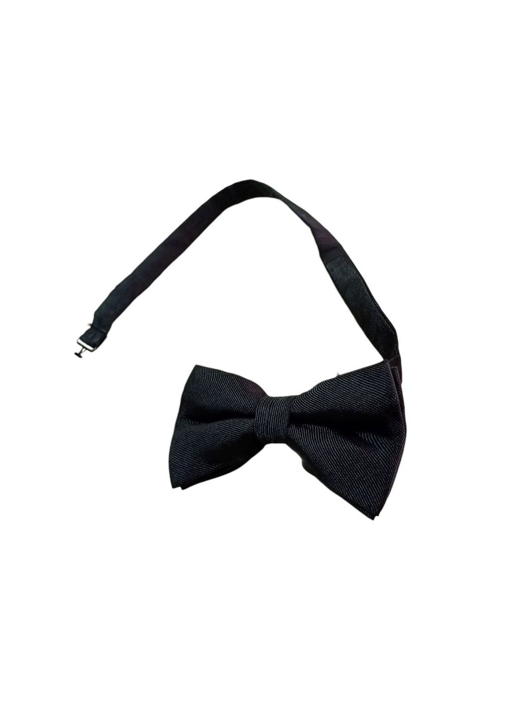 Метелик H&M (366832352)