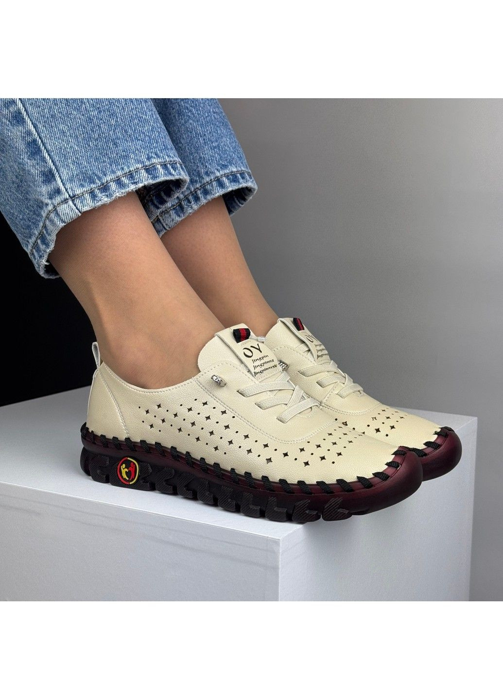 Бежевые 368 мокасины бежевые кожаные с перфорацией VIKA