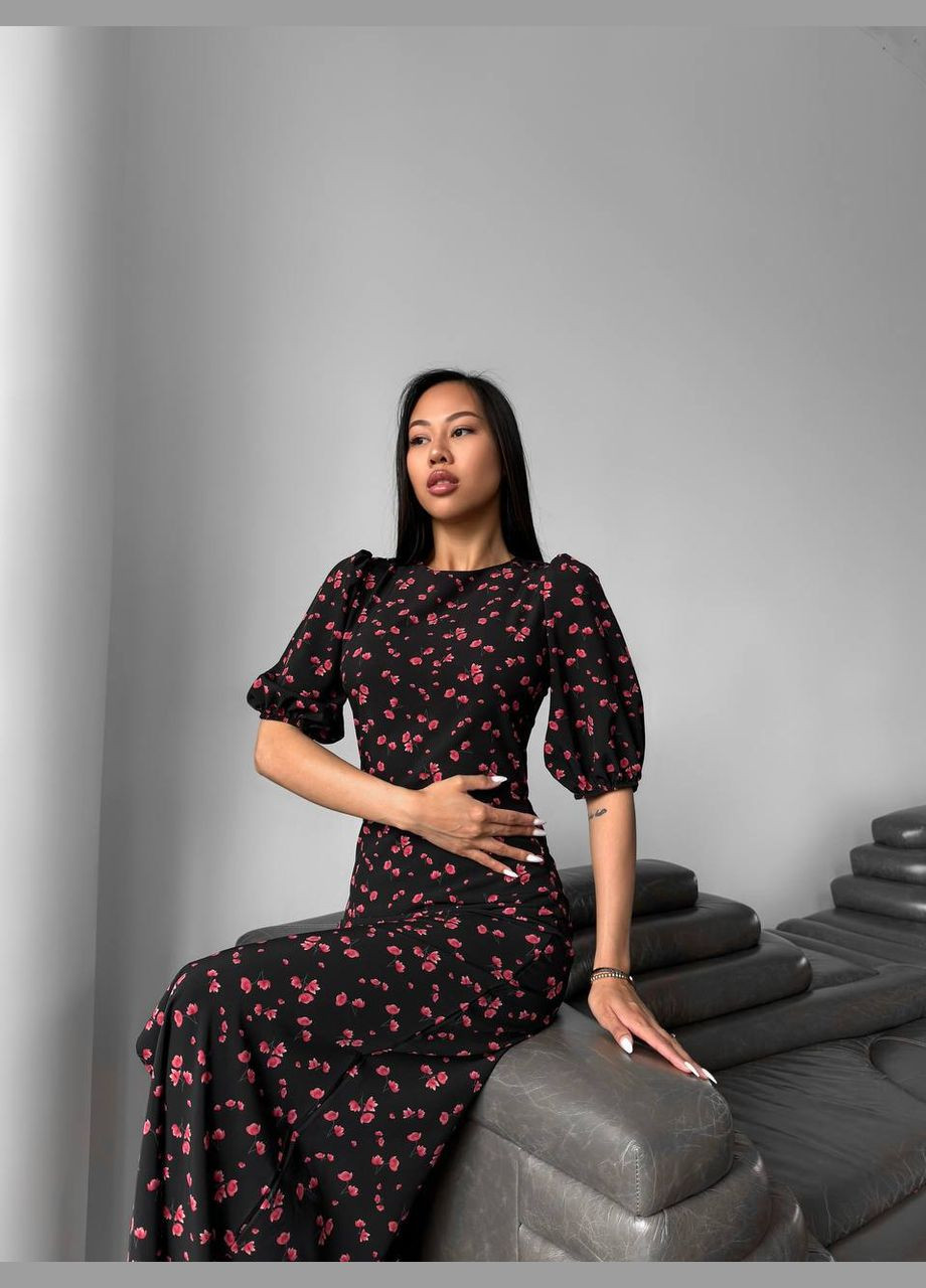 Черное повседневный, кэжуал платье в цветочный принт No Brand с цветочным принтом