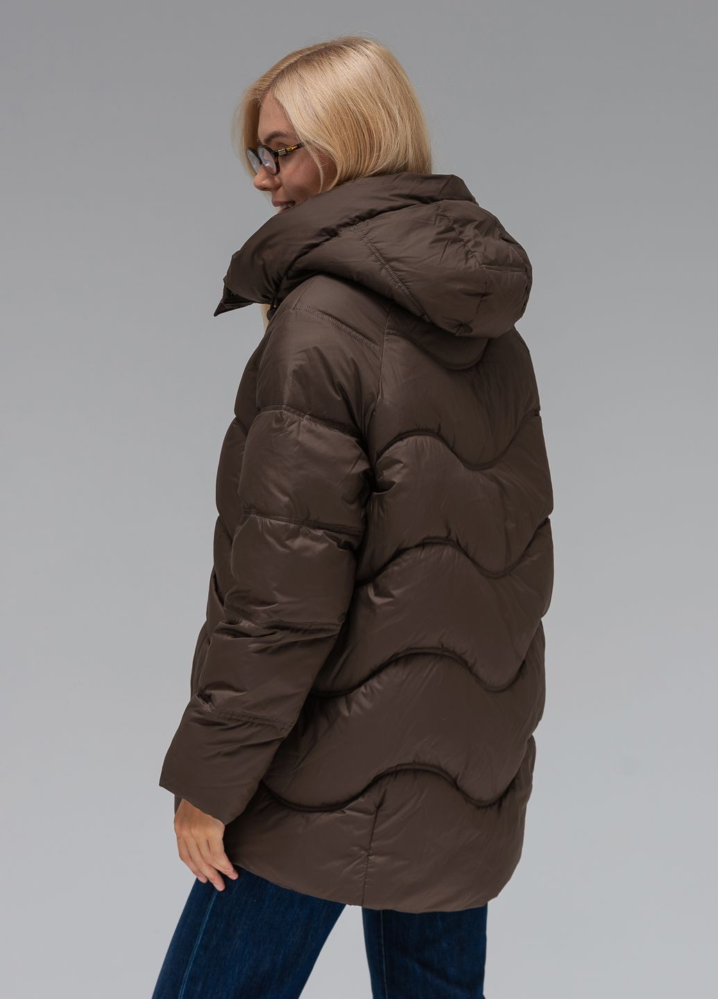 Коричневая куртка с капюшоном модель Viva 5190