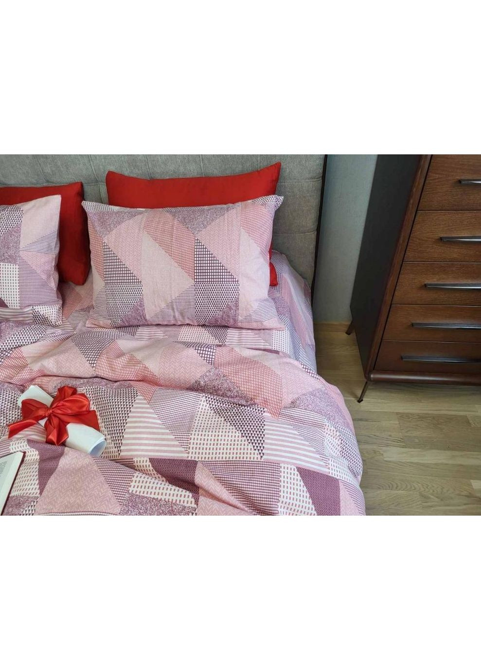 Постільна білизна з резинкою Печворк рожевий, фланель(байка) Евро розмір, наволочки 70/70 No Brand (363190086)