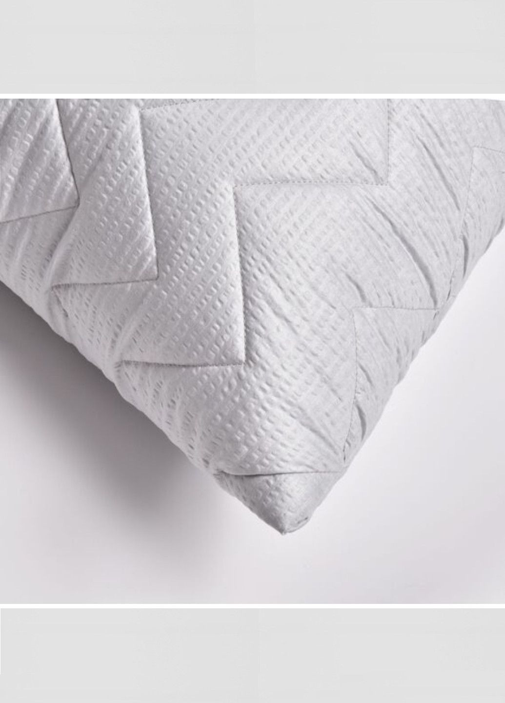 Подушка "NORDIC COMFORT +" 70х70 см (чохол зі стібкою та блискавкою) IDEIA (329693678)