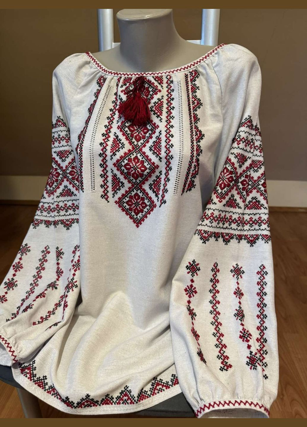 Бежевая вышитая рубашка ручной работы на льне "панянка" лен (338217047)