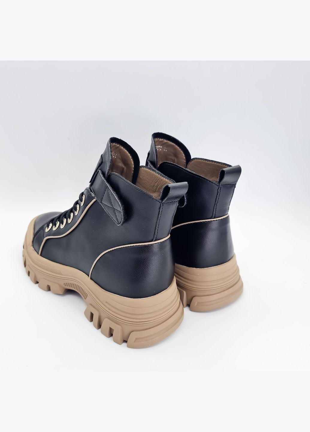 Осенние ботинки (р) кожа 0-1-1-01e-8070 Lifexpert