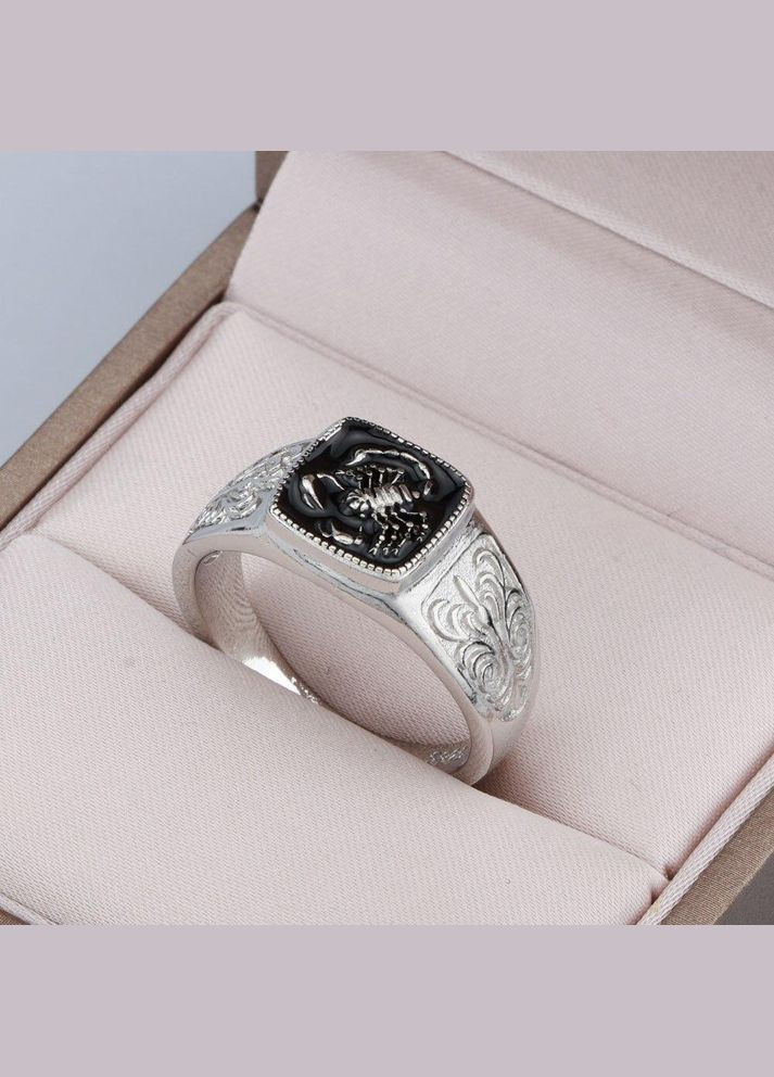 Чоловічий перстень у вигляді срібного Скорпіона на чорному фоні з візерунком ручна робота розмір 20 Fashion Jewelry (285110655)