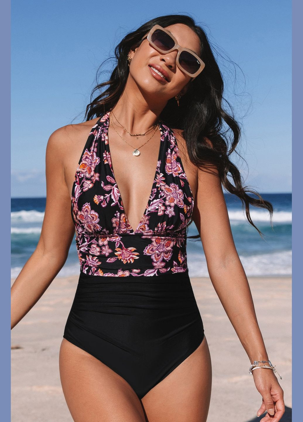 Черный летний купальник CUPSHE