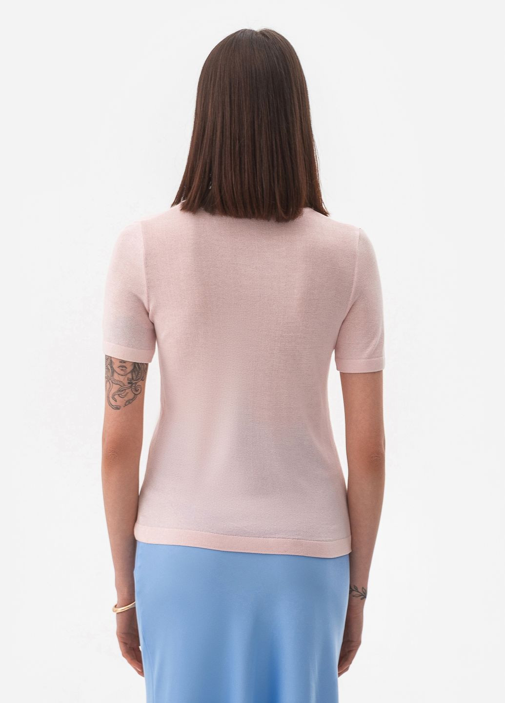 Рожевий тонкий трикотажний джемпер з v-подібним вирізом SVTR