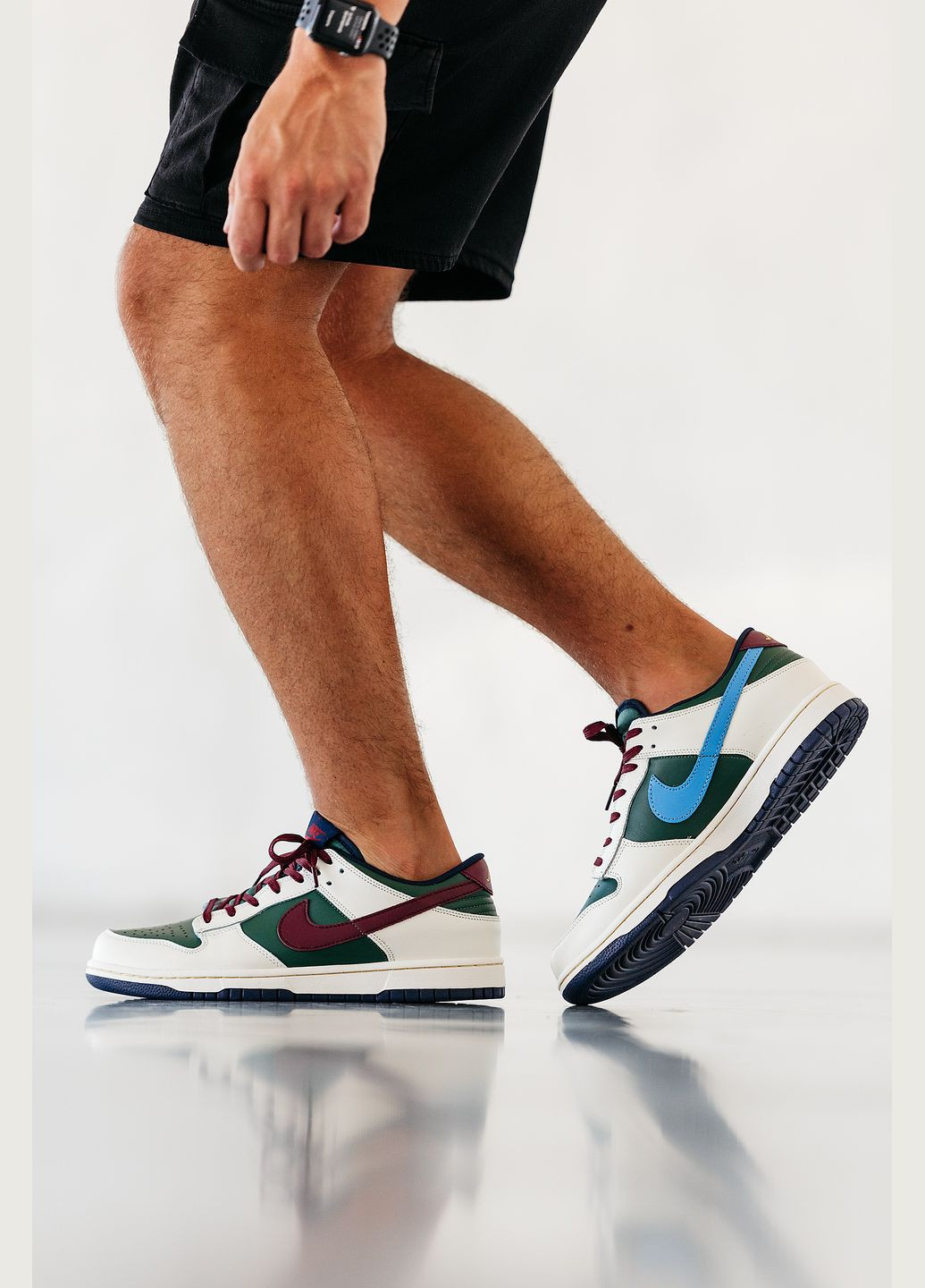 Білі Осінні кросівки чоловічі sb dunk low white red green | найк сб данк низькі білі червоні зелені No Brand