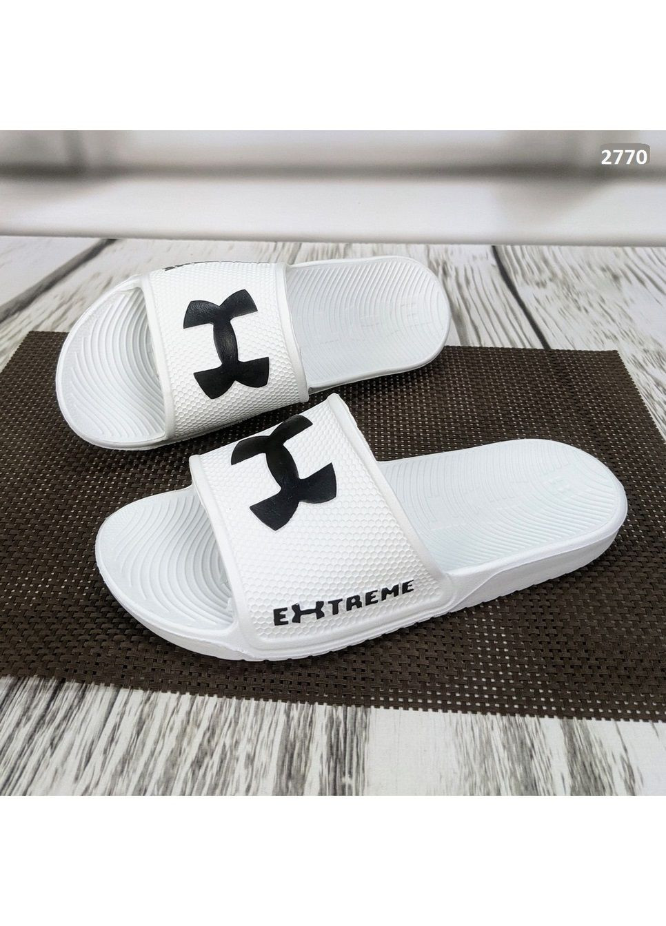 Белые женские пляжные шлепанцы сланцы пенковые Gipanis