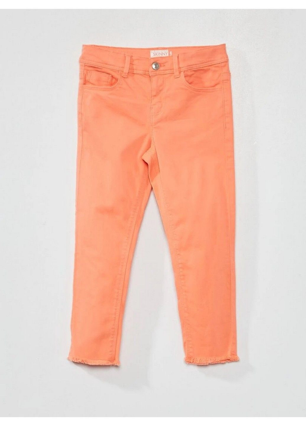 Оранжевые демисезонные джинсы Kiabi