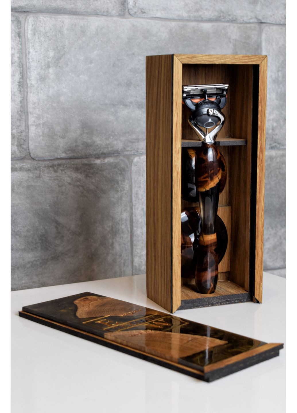 Станок для гоління з дерева та епоксидної смоли. Напівпрозорий графітовий колір EpoxyWood Ukraine (358935990)