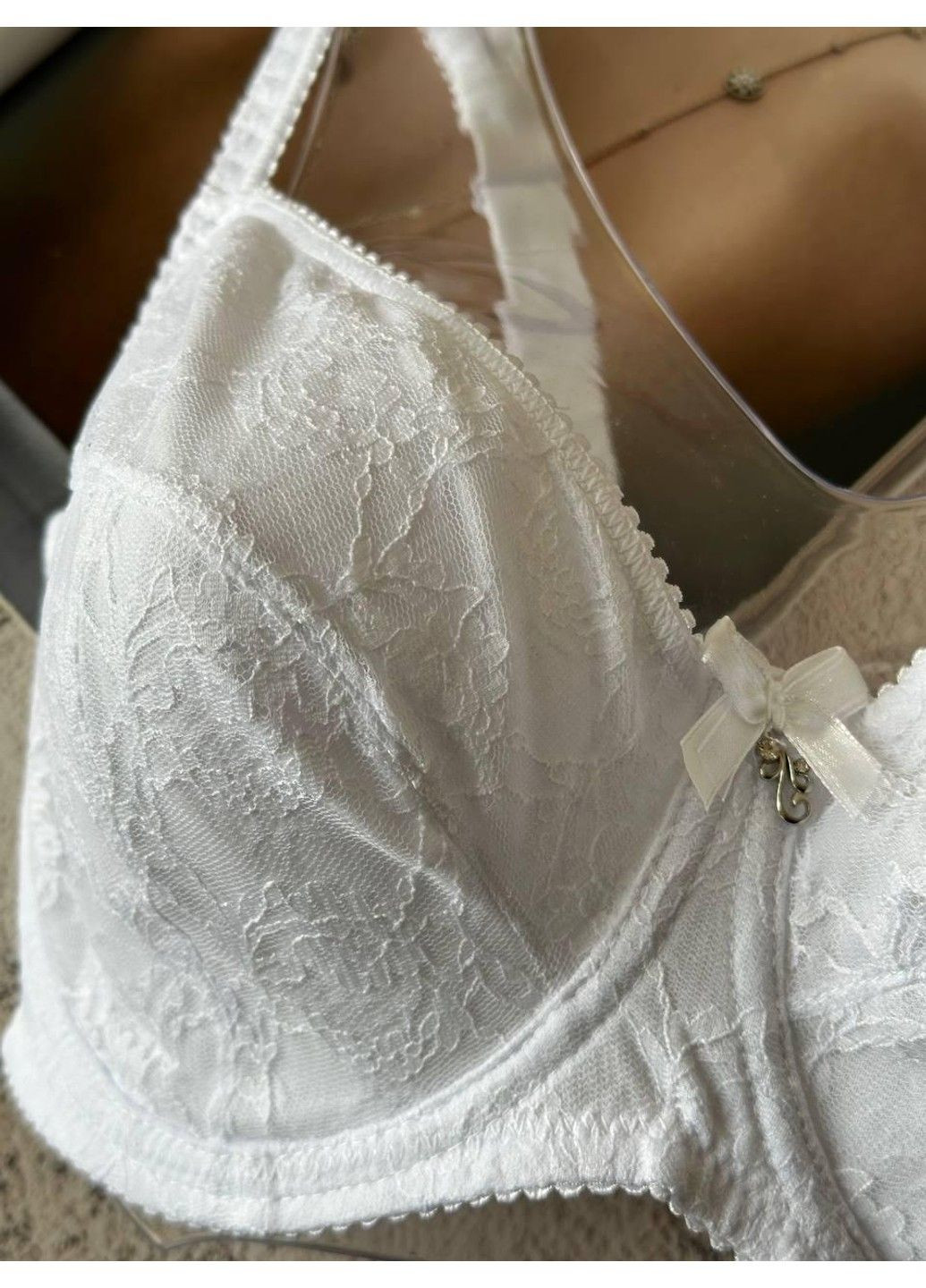 Білий бюстгальтер f без поролону білий Lanny Mode