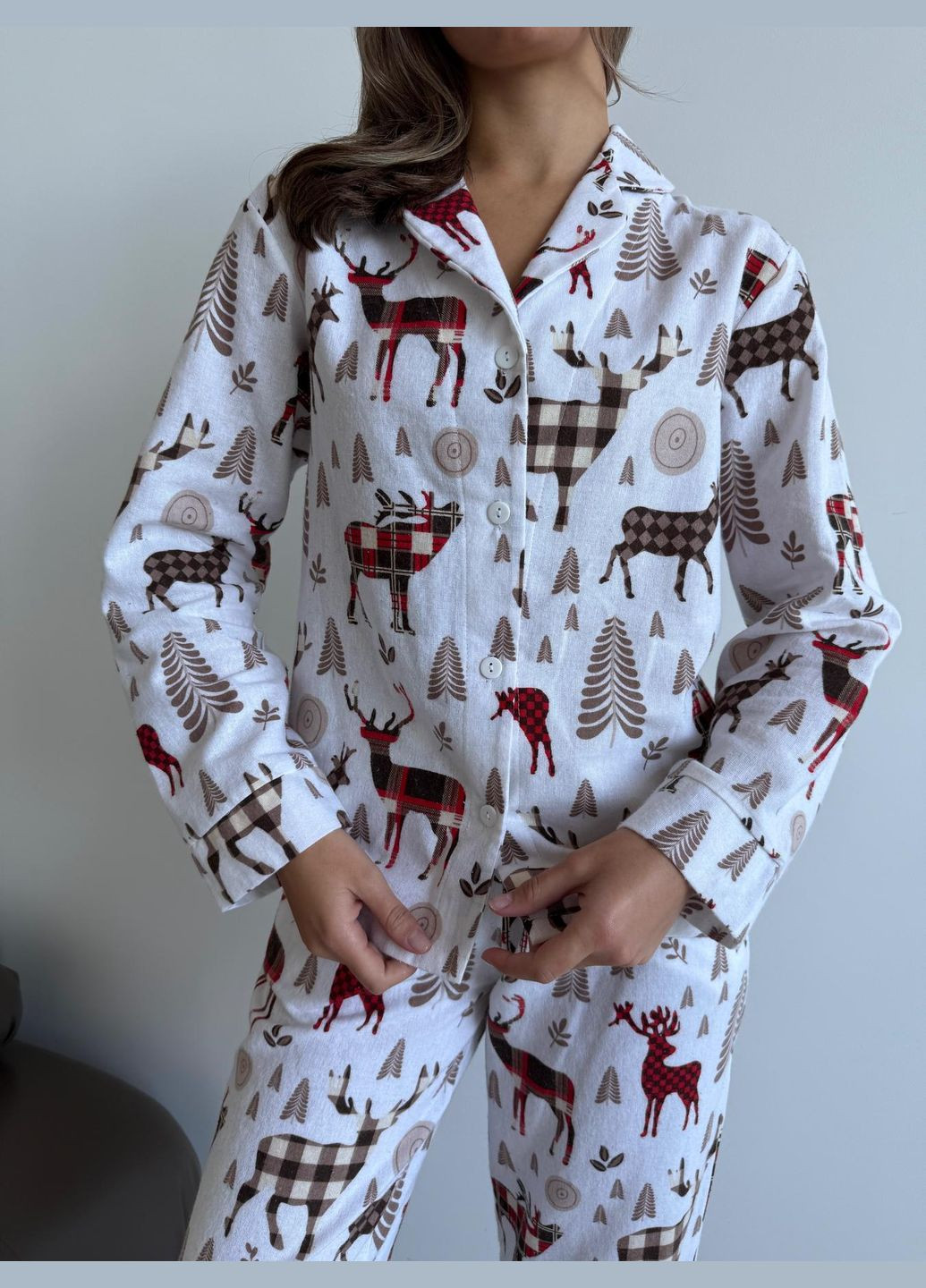 Біла всесезон стильна новорічна піжамка з легкої бавовни сорочка + брюки Vakko