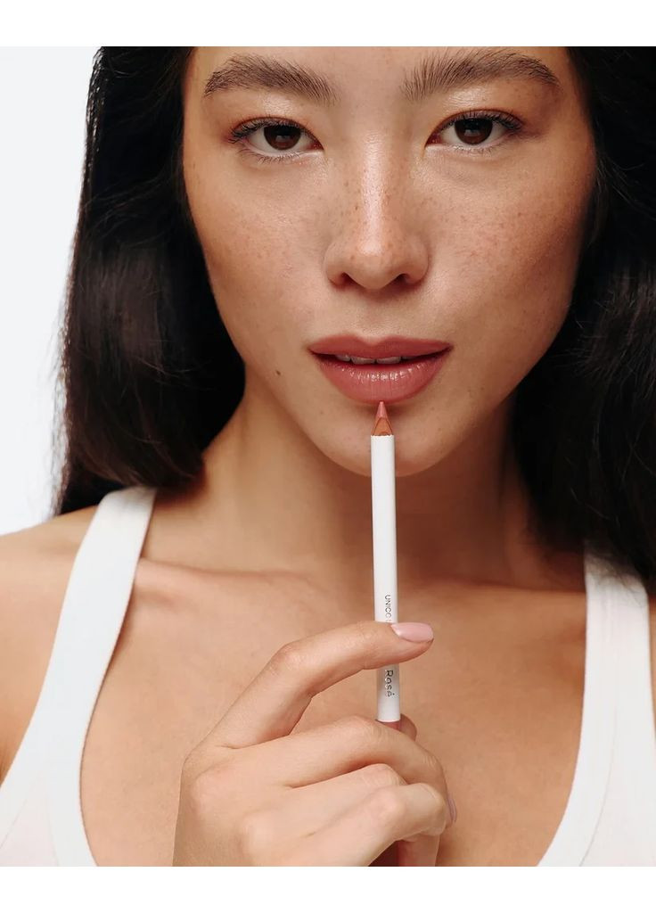 Высокопигментированный карандаш для губ Lip Pencil with peptides цвет ROSE, 1.14 грамм Unico (358205186)